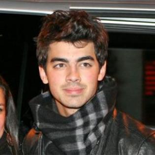 joe_jonas_1164268 - preferatul meu joe