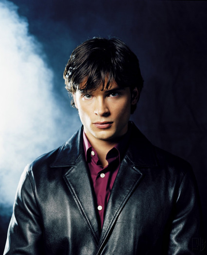 Clark Kent (13) - x Season 4 x