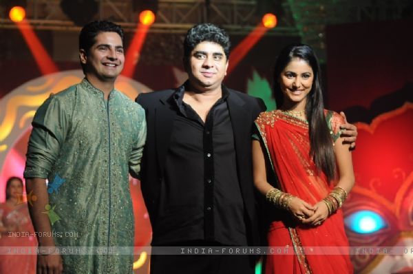 40473-rajan-shahi-with-karan-mehra-and-hina-khan - Yeh risha kya kehla hai-Dragoste dulce-amara