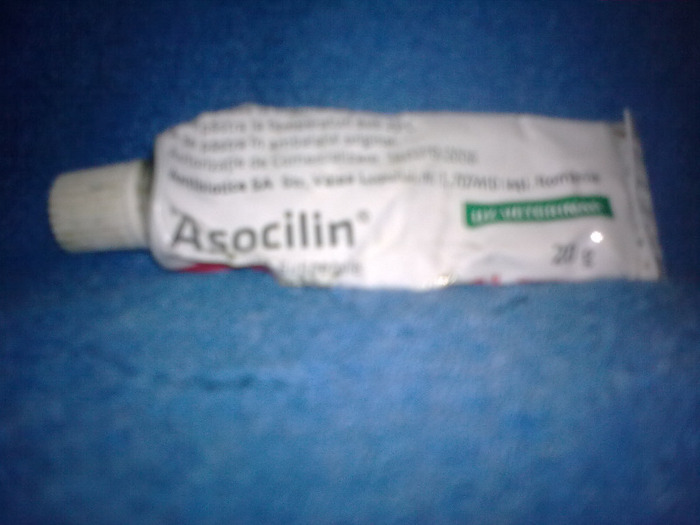 Asocilin crema