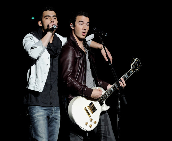 Joe+Jonas+3rd+Annual+Concert+Hope+Presented+0eTzgif9YjAl - 3rd Annual Concert For Hop Presented By Staples At The Gibson Amphitheatre - Show