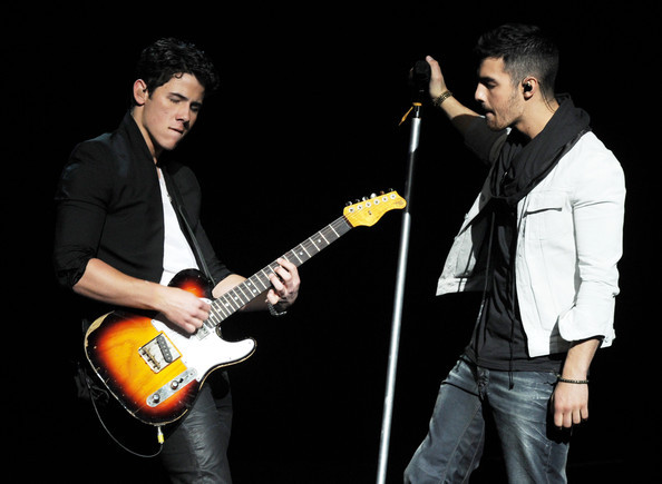 Joe+Jonas+3rd+Annual+Concert+Hope+Presented+eUiPXrVkX5Ml - 3rd Annual Concert For Hop Presented By Staples At The Gibson Amphitheatre - Show