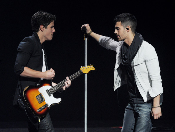 Joe+Jonas+3rd+Annual+Concert+Hope+Presented+KVYYYqlMWxZl - 3rd Annual Concert For Hop Presented By Staples At The Gibson Amphitheatre - Show