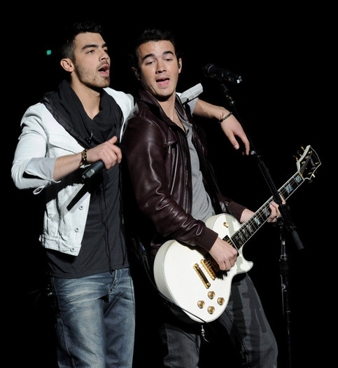Joe+Jonas+3rd+Annual+Concert+Hope+Presented+SPQP_lducm1l - 3rd Annual Concert For Hop Presented By Staples At The Gibson Amphitheatre - Show