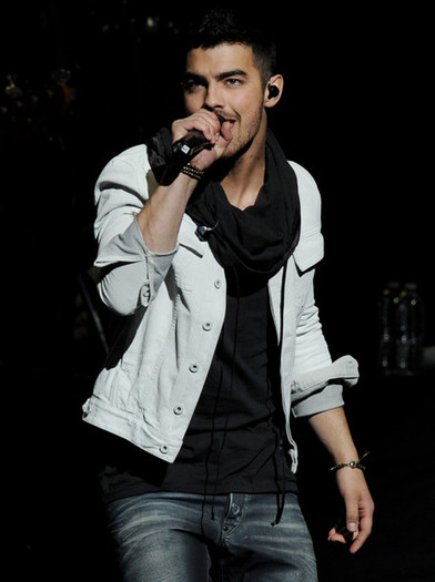 Joe+Jonas+3rd+Annual+Concert+Hope+Presented+JxKgHNgGymCl