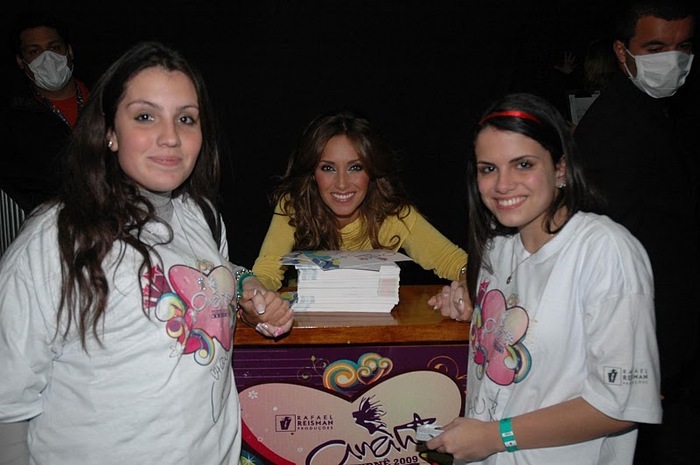 AnahiMeetGreetPOA
