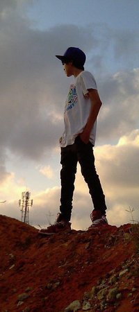 168784_1847368548292_1363037922_2121993_2462067_n[1]