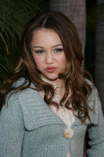 normal_036 - Hannah Montana Press Conference - 10 01 2006