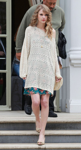 Taylor+Swift+Taylor+Swift+MTV+Studios+London+vIyDFIFRxwwl