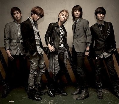 2ff3fe6ed9c828acd1ec3c81c48dcb8f_large - Shinee