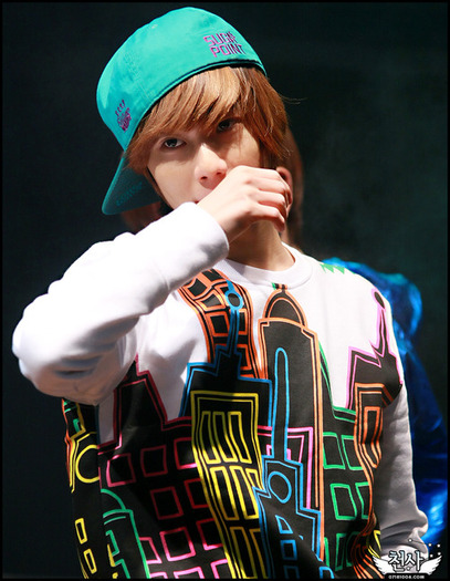 (50) - Lee Taemin