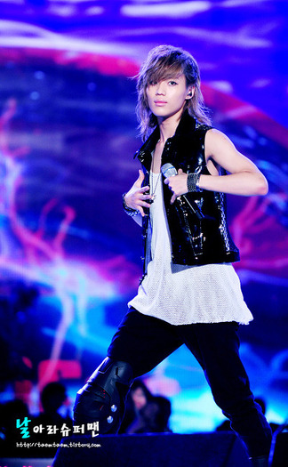 (501) - Lee Taemin