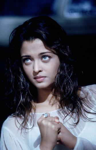 aishwarya-rai-bride-prejudice-6 - Bride si Prejudice