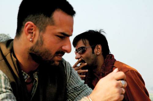 Saif-Ali-Khan-Ajay-Devgan-in-Omkara - Omkara