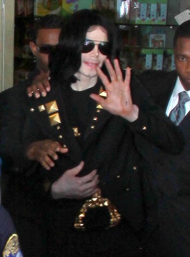 Michael+Jackson+Michael+Jackson+Dies+Photos+apyqb0Gnk0Al