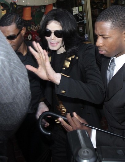 Michael+Jackson+Michael+Jackson+Dies+Photos+CTpaGTZsPfql