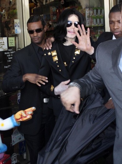 Michael+Jackson+Michael+Jackson+Dies+Photos+O9EWo4VR7tCl