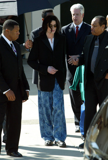 Michael+Jackson+Michael+Jackson+Dies+Photos+qFlOn7MCdqWl - Michael Jackson