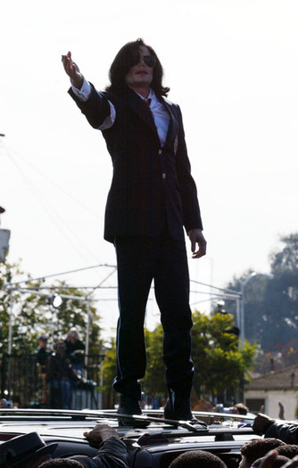 Michael+Jackson+Michael+Jackson+Dies+Photos+R8xl-S3fIk-l