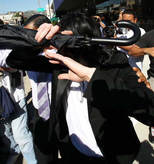 Michael+Jackson+Michael+Jackson+Dies+Photos+SFIPvcgqUDsl