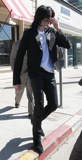 Michael+Jackson+Michael+Jackson+Dies+Photos+WtcWhbaG8spl