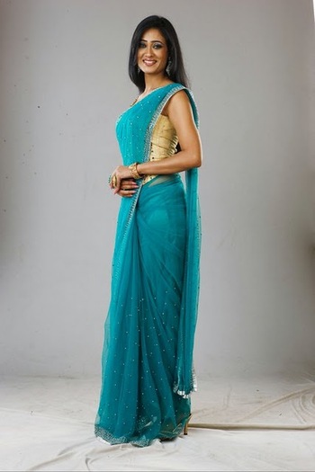 Shweta-Tiwari-Shoots-For-Bigg-Boss-4 (3) - poze  cu  shweta tiwari