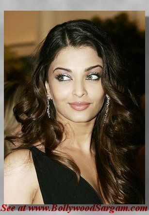 Aishwarya_Rai_in_Cannes_Film_Festival_looking_sexy_03