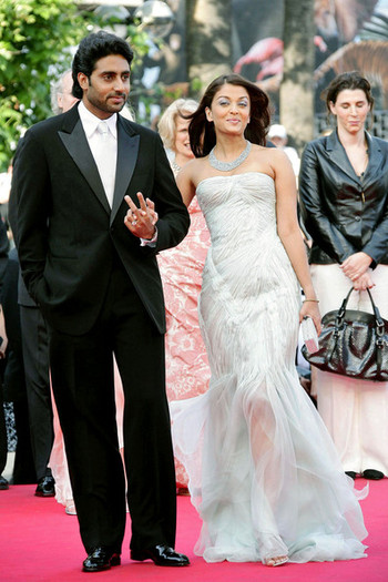 Aishwarya+Rai+Collar+Necklace+Diamond+Collar+qZ0ybibMfcvl - Aishwarya Ray