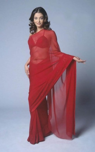 Aishwarya-Rai-Height-and-Figure-Fitness-520x832