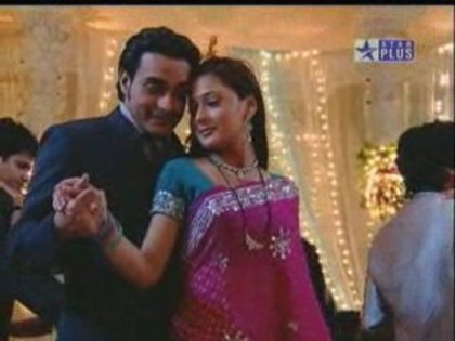 164595_141531509239717_100001486056786_258902_6563908_n