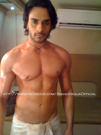 190481_209018392447697_206545479361655_909305_992796_n