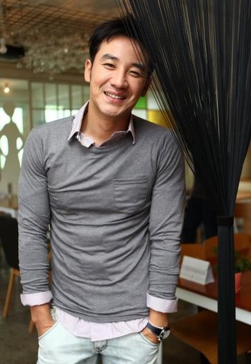 rewrte - a---uhm tae woong---a