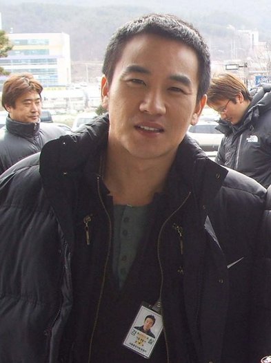 trewr - a---uhm tae woong---a