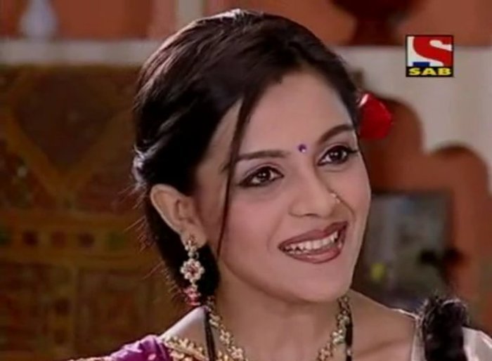 27811503_FQXXLSFWB - Ami Trivedi