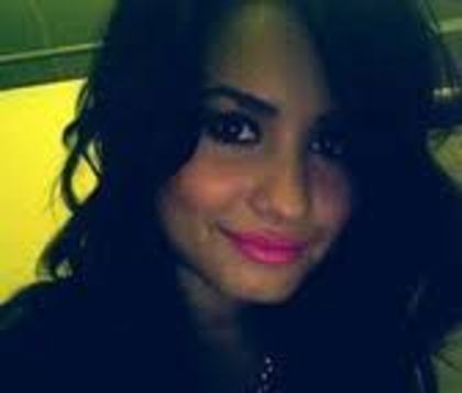 images (1) - Poze rare Demi