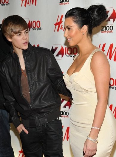 163943_118689501533601_100001776552080_117139_4299436_n