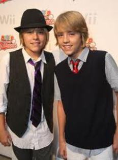 cole sprouse and dylan sprouse - cole sprouse and dylan sprouse