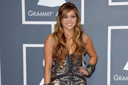Miley Cyrus 53rd Annual GRAMMY Awards - poze miley