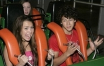 miley cyrus and nick jonas