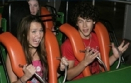 miley cyrus and nick jonas