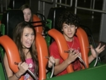 miley cyrus and nick jonas