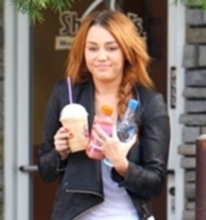 miley cyrus - 05 02-At Coffe Bean in Toluca Lake