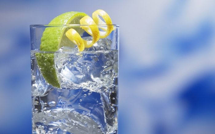 cocktail_gin_and_tonic-1280x800