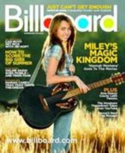 - Miley in reviste