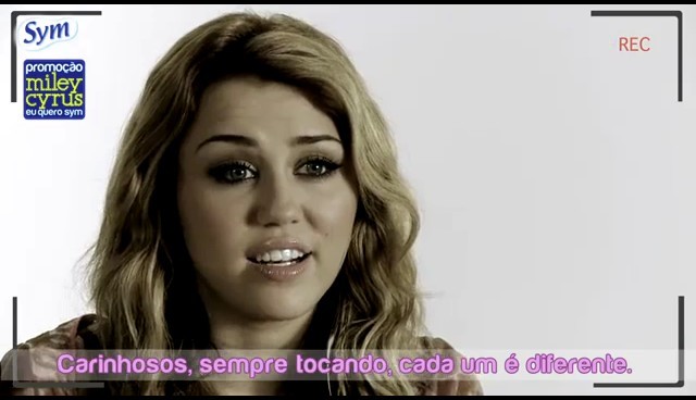 bscap0183 - Miley Cyrus Horoscopo-EuQueroSym