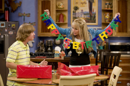 normal_HANNAHMONTANA_Y2_051_021 - 0-0 024 - You Didnt Day It Was Your Birthday