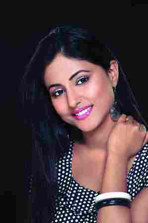 Hina-Khan-Photos