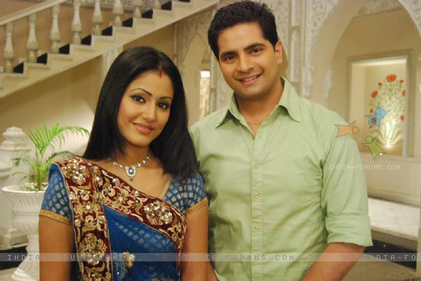 118496-still-image-of-natik-and-akshara - Akshara si Naitik