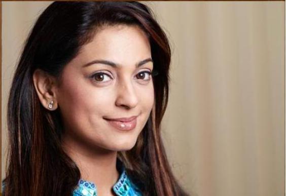 61676554 - Juhi Chawla