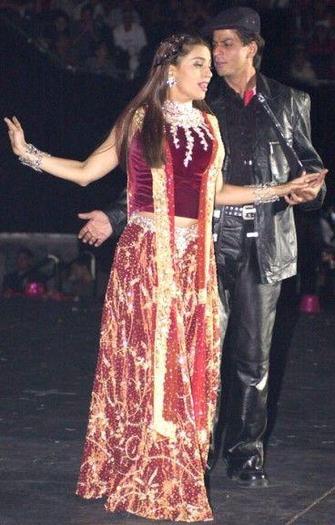 Juhi_Chawla_1256787498_1 - Juhi Chawla